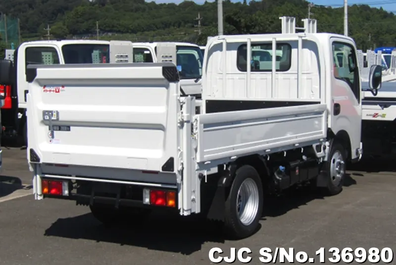 2026 Mazda / Titan Stock No. 136980