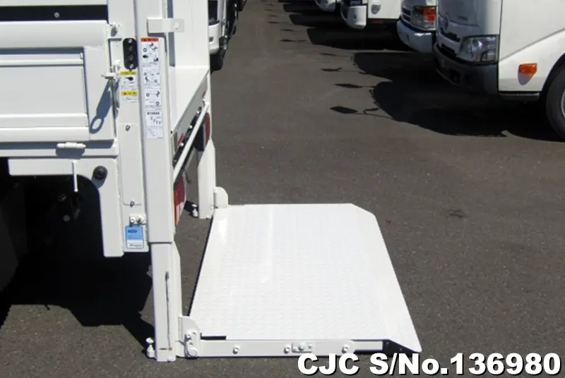 2026 Mazda / Titan Stock No. 136980