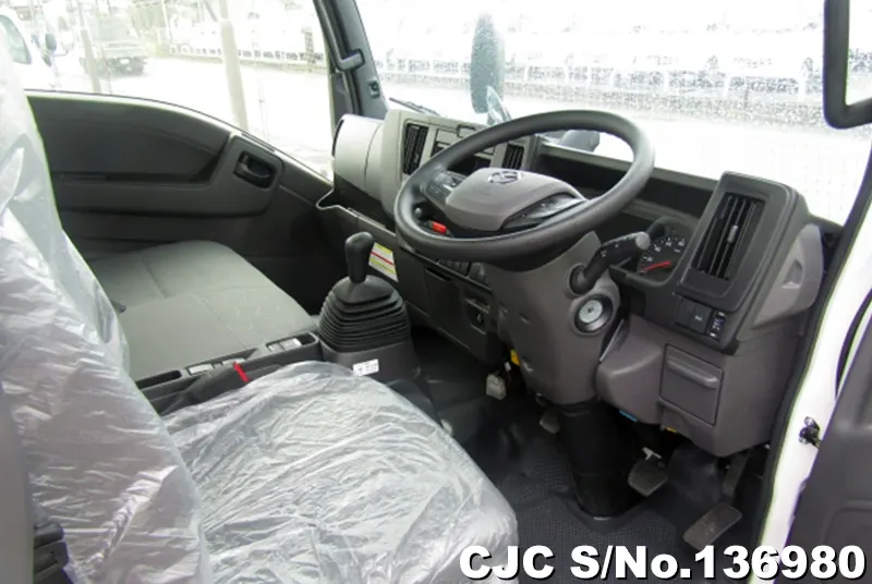 2026 Mazda / Titan Stock No. 136980