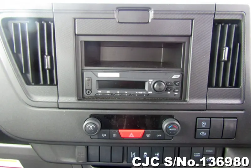2026 Mazda / Titan Stock No. 136980