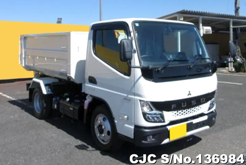 2025 Mitsubishi / Canter Stock No. 136984