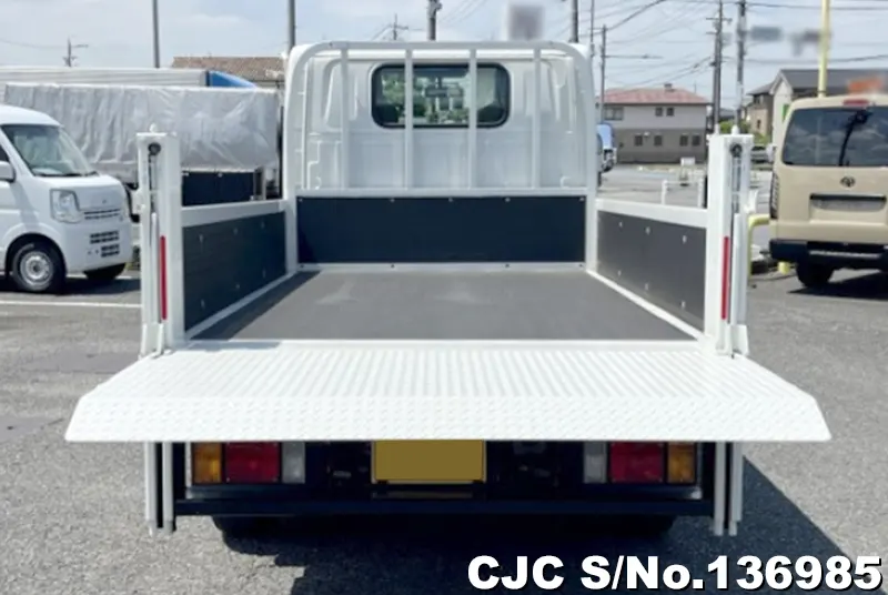 2025 Mazda / Titan Stock No. 136985