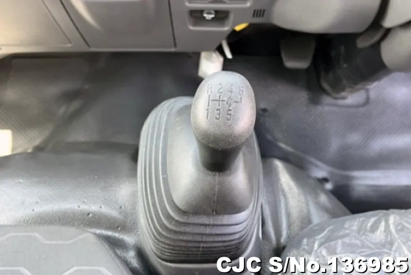 2025 Mazda / Titan Stock No. 136985