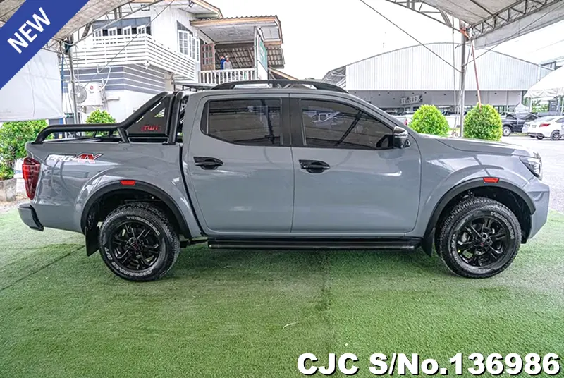 2023 Nissan / Navara Stock No. 136986