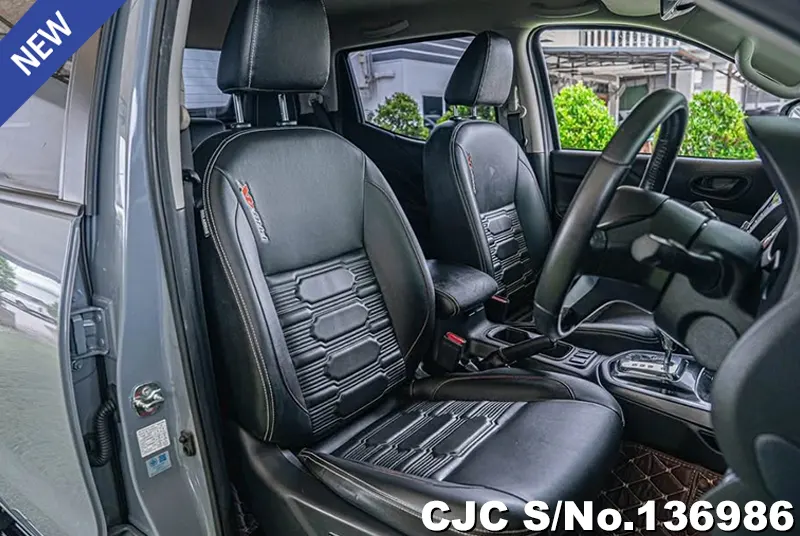 2023 Nissan / Navara Stock No. 136986