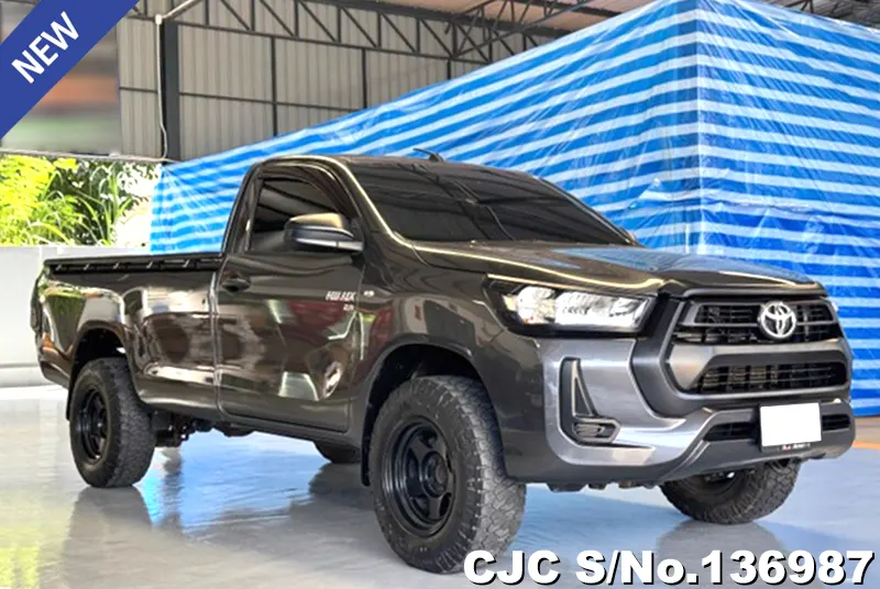 2023 Toyota / Hilux / Revo Stock No. 136987