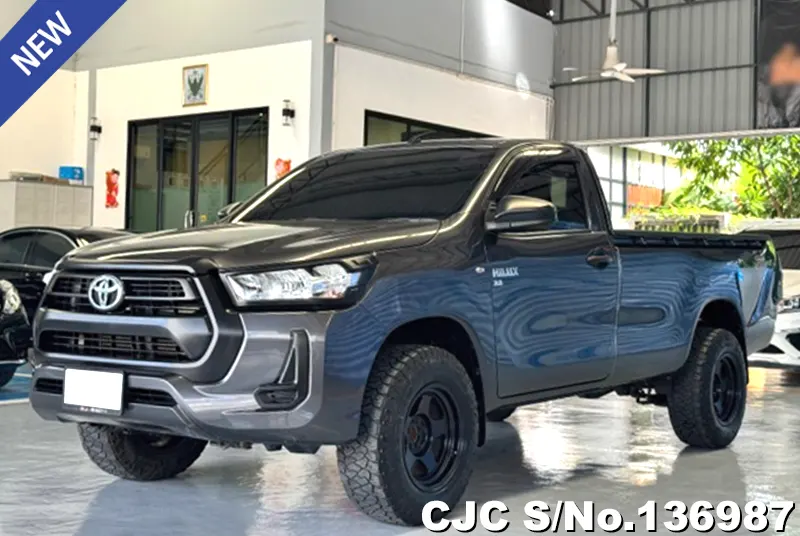 2023 Toyota / Hilux / Revo Stock No. 136987