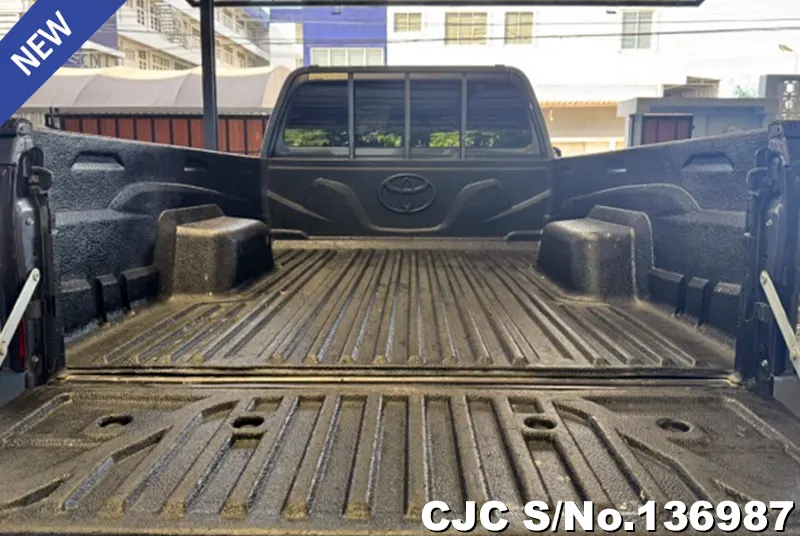 2023 Toyota / Hilux / Revo Stock No. 136987