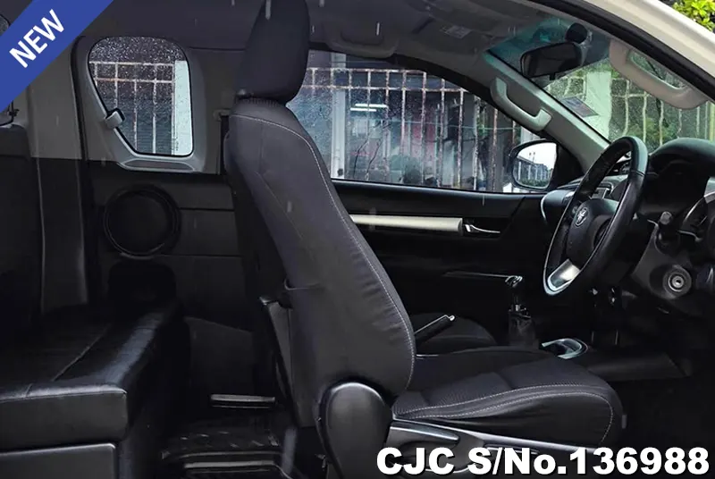 2018 Toyota / Hilux / Revo Stock No. 136988