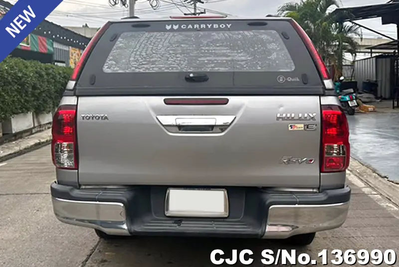2015 Toyota / Hilux / Revo Stock No. 136990