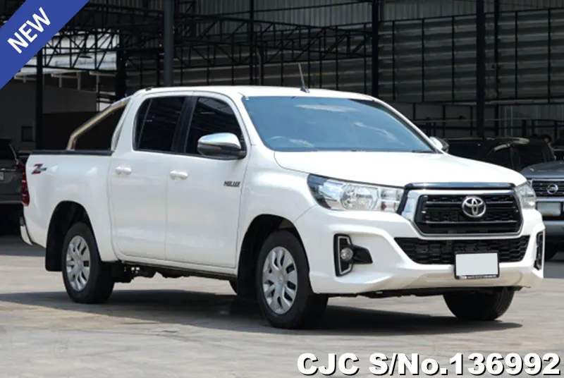 2021 Toyota / Hilux / Revo Stock No. 136992