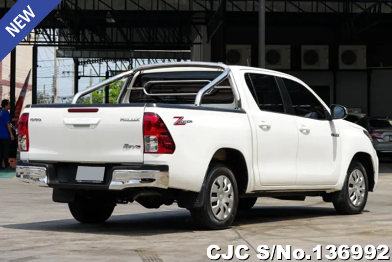 2021 Toyota / Hilux / Revo Stock No. 136992