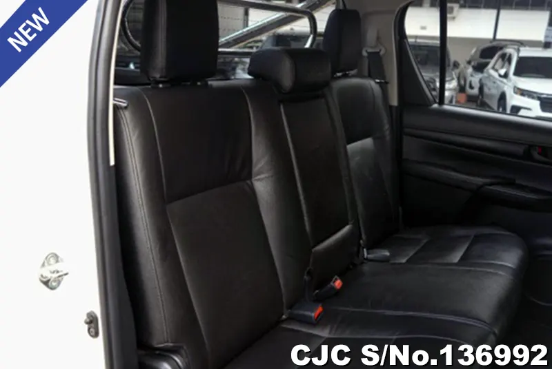 2021 Toyota / Hilux / Revo Stock No. 136992
