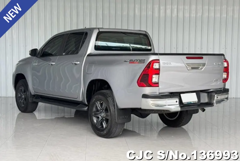 2021 Toyota / Hilux / Revo Stock No. 136993