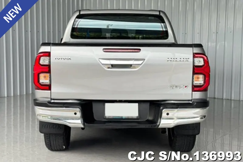 2021 Toyota / Hilux / Revo Stock No. 136993