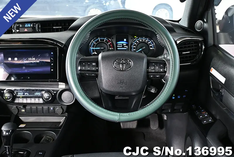 2025 Toyota / Hilux / Revo Rocco Stock No. 136995
