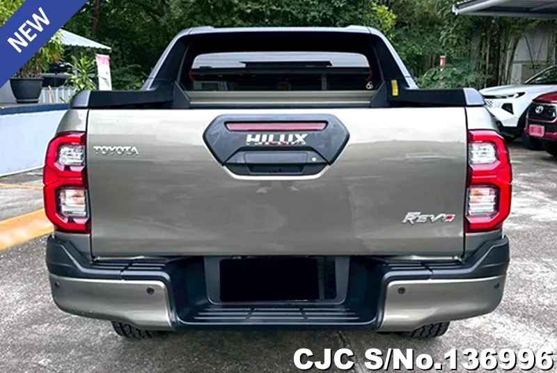 2022 Toyota / Hilux / Revo Rocco Stock No. 136996