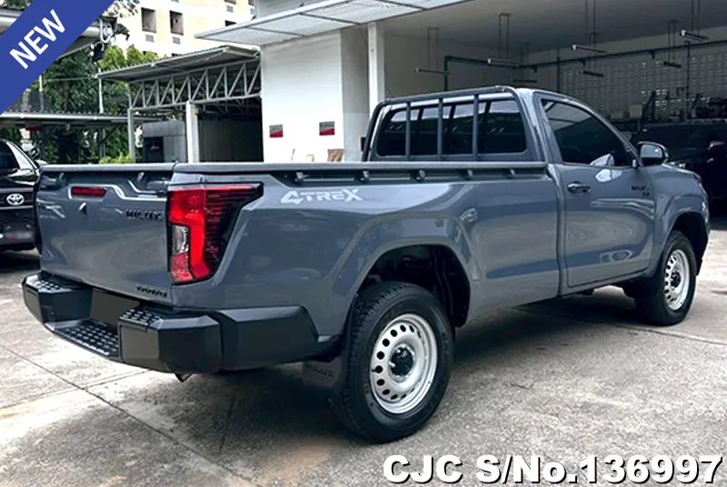 2025 Toyota / Hilux / Travo Stock No. 136997