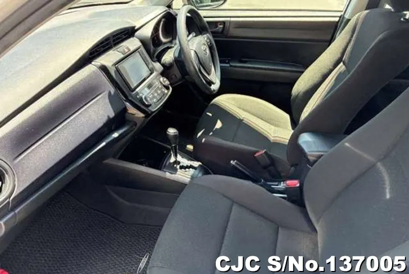 2023 Toyota / Corolla Axio Stock No. 137005
