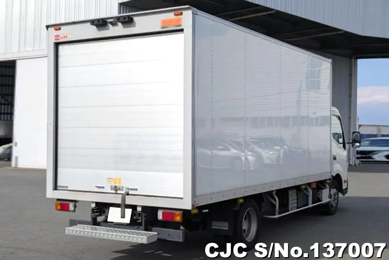 2020 Hino / Dutro Stock No. 137007