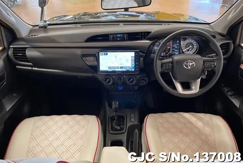 2023 Toyota / Hilux Stock No. 137008