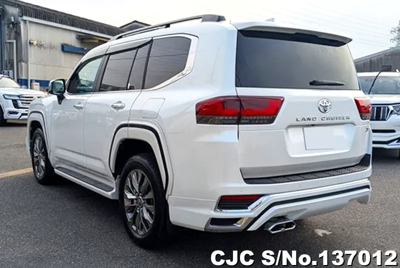 2025 Toyota / Land Cruiser Stock No. 137012
