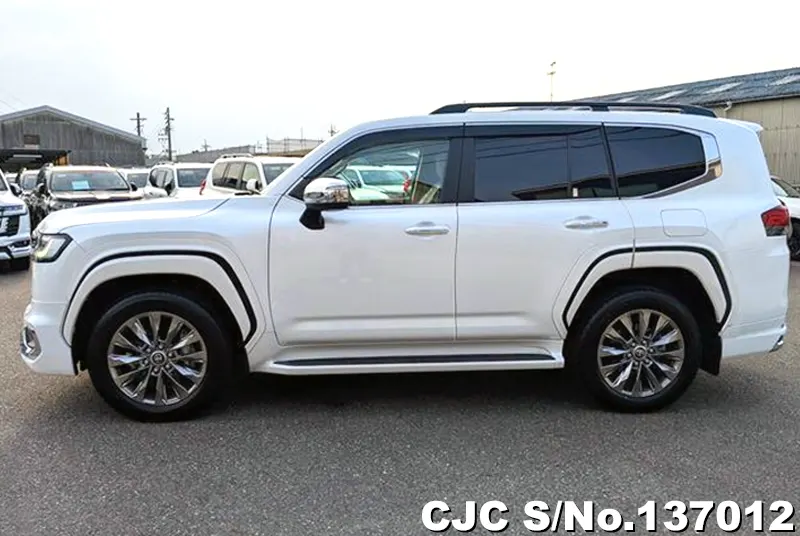 2025 Toyota / Land Cruiser Stock No. 137012