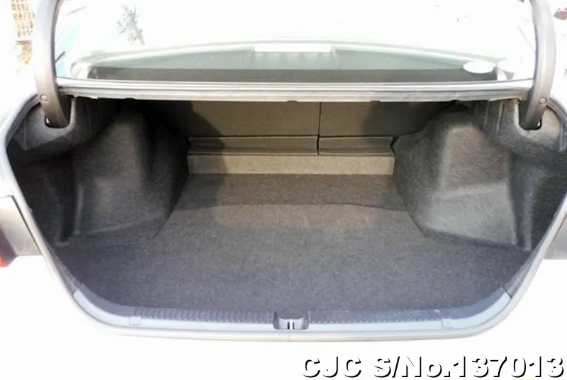 2011 Toyota / Mark X Stock No. 137013