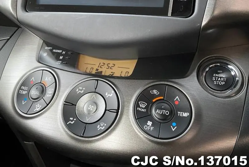 2013 Toyota / Vanguard Stock No. 137015