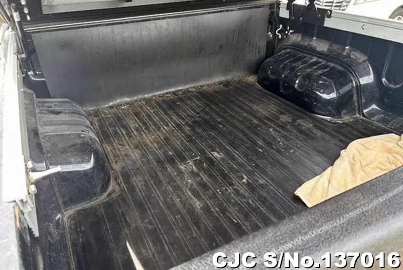 2018 Toyota / Hilux Stock No. 137016