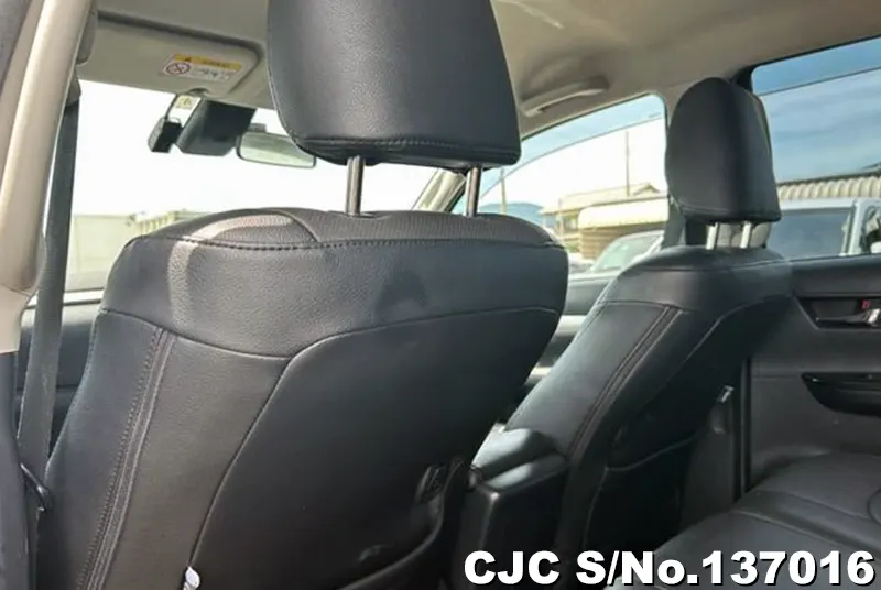 2018 Toyota / Hilux Stock No. 137016
