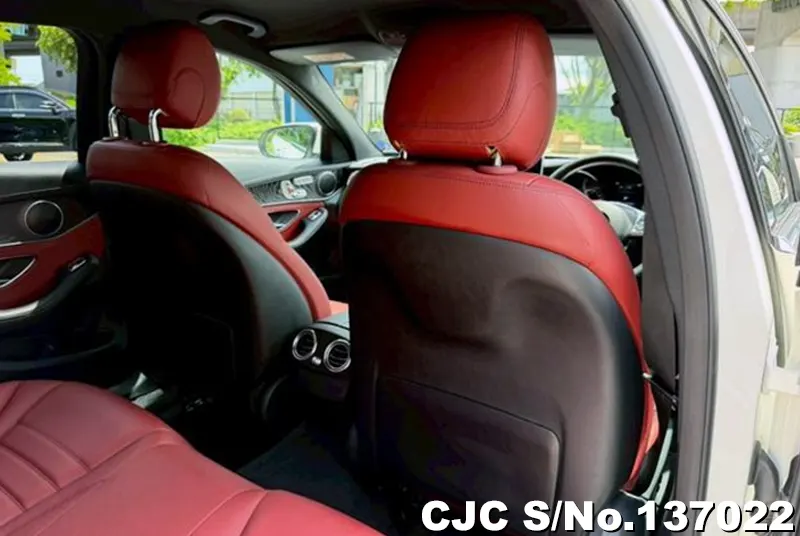 2015 Mercedes Benz / C Class Stock No. 137022