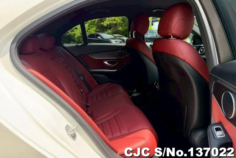 2015 Mercedes Benz / C Class Stock No. 137022
