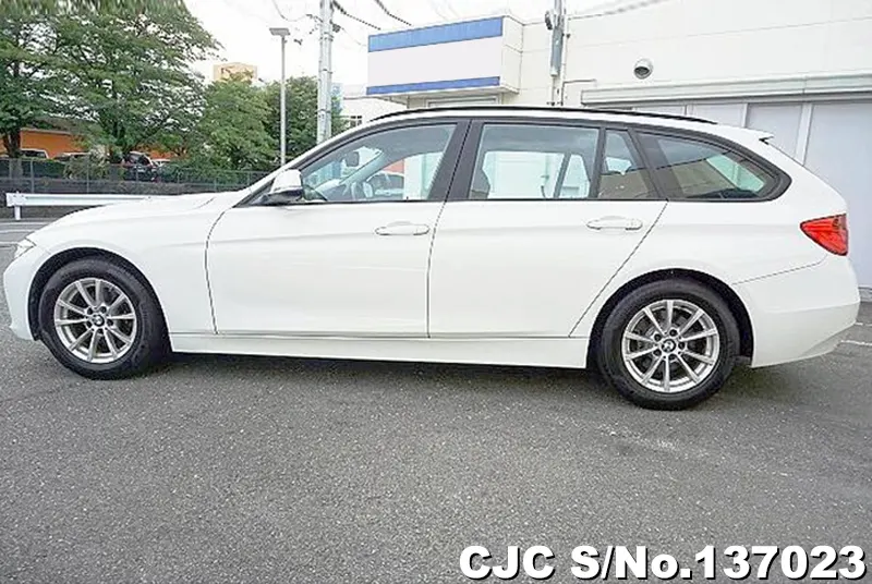 2014 BMW / 3 Series Stock No. 137023