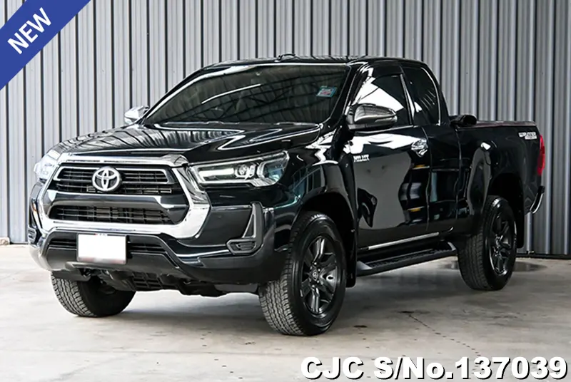 Toyota Hilux in Black for Sale Image 3
