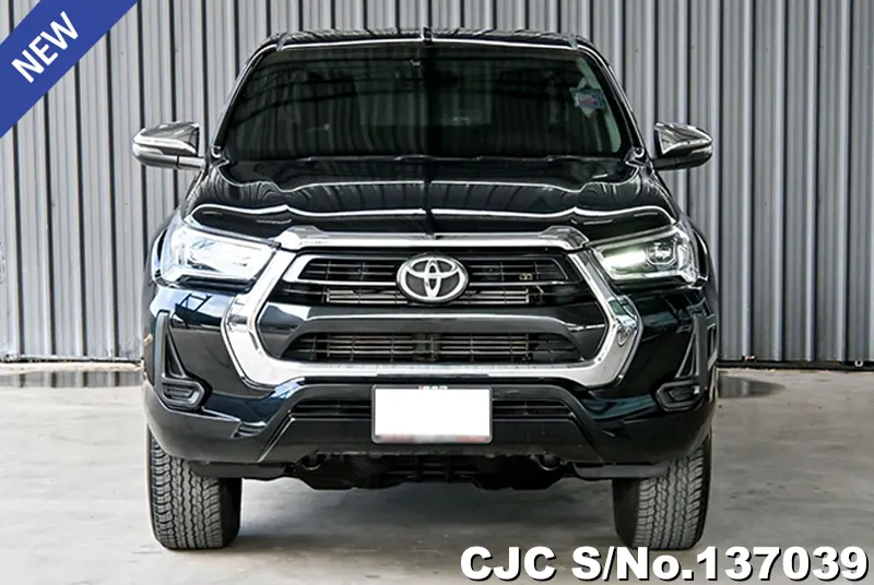 Toyota Hilux in Black for Sale Image 4