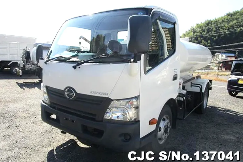 2016 Hino / Dutro Stock No. 137041