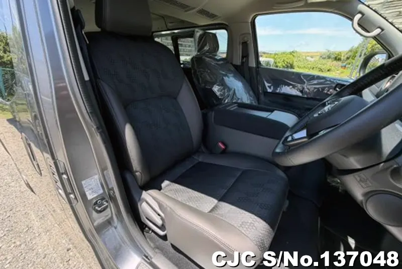 2026 Nissan / Caravan Stock No. 137048