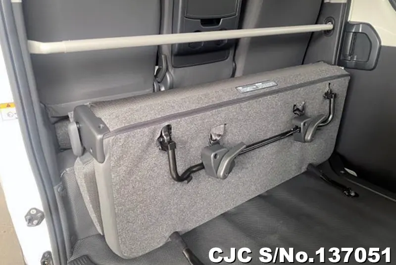2026 Toyota / Hiace Stock No. 137051