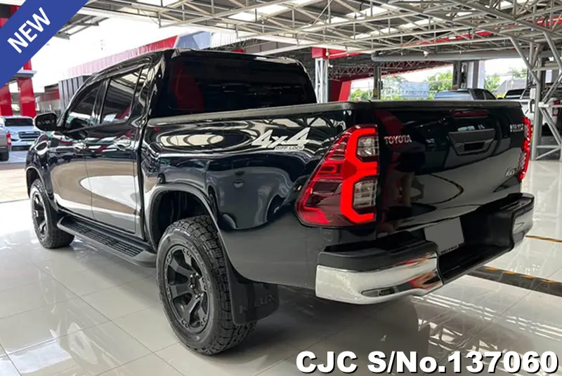 2021 Toyota / Hilux / Revo Stock No. 137060