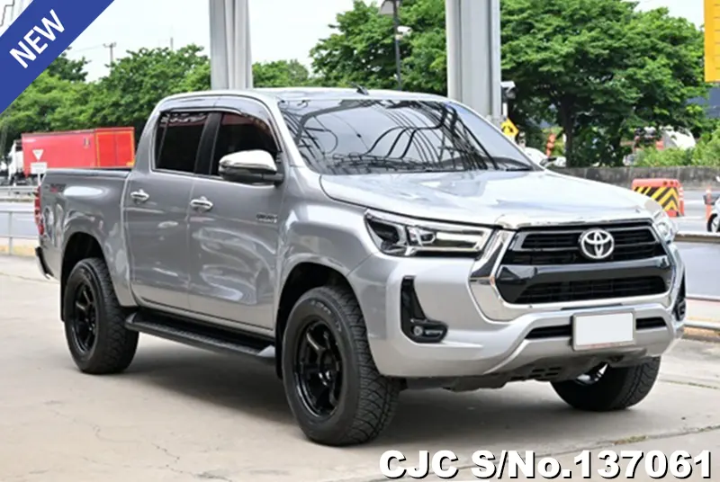 2022 Toyota / Hilux / Revo Stock No. 137061