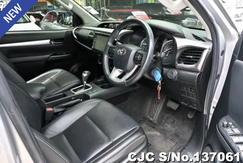 2022 Toyota / Hilux / Revo Stock No. 137061