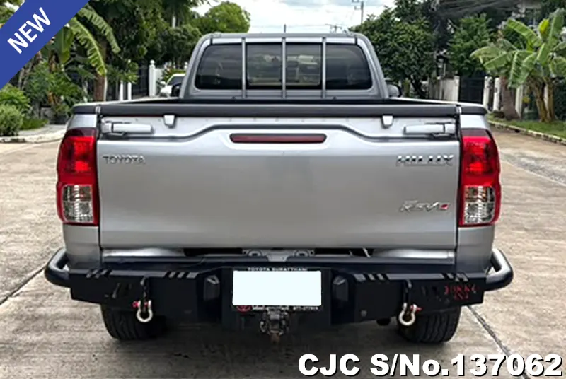2021 Toyota / Hilux / Revo Stock No. 137062