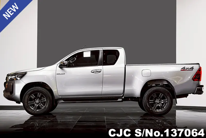 2023 Toyota / Hilux / Revo Stock No. 137064