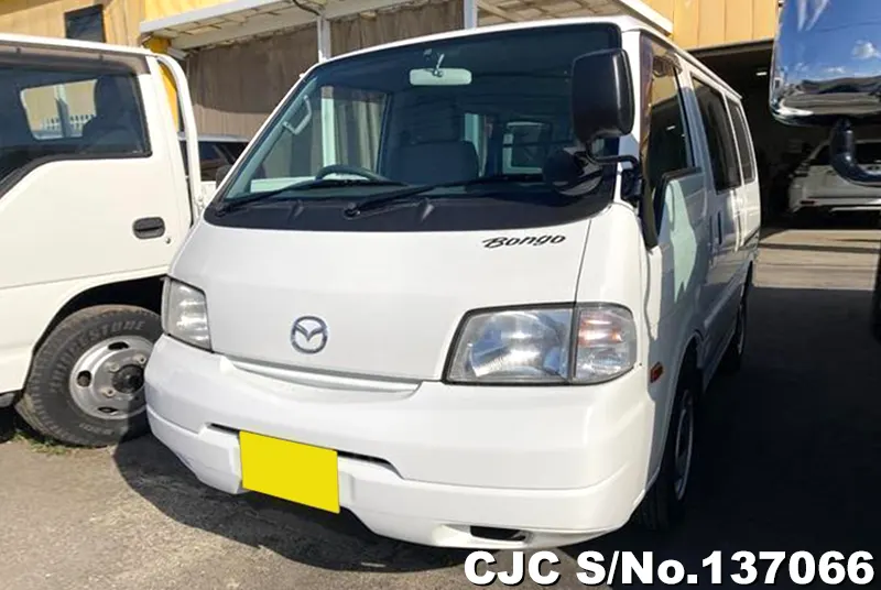 2015 Mazda / Bongo Stock No. 137066
