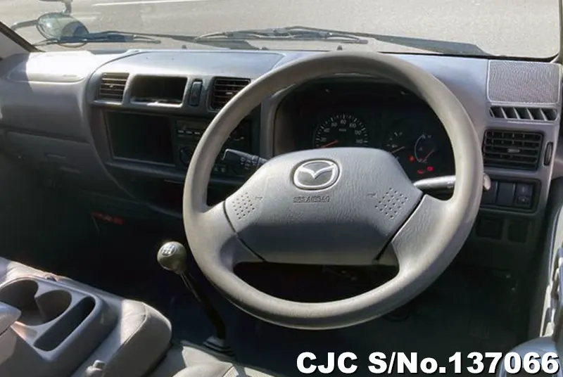 2015 Mazda / Bongo Stock No. 137066