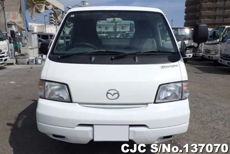 2015 Mazda / Bongo Stock No. 137070