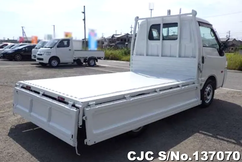 2015 Mazda / Bongo Stock No. 137070