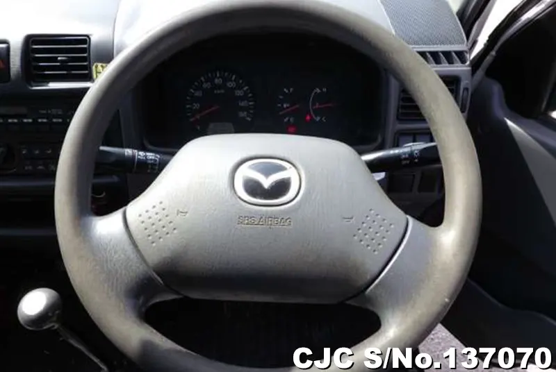 2015 Mazda / Bongo Stock No. 137070