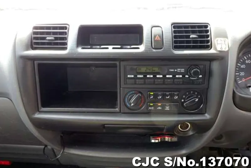 2015 Mazda / Bongo Stock No. 137070